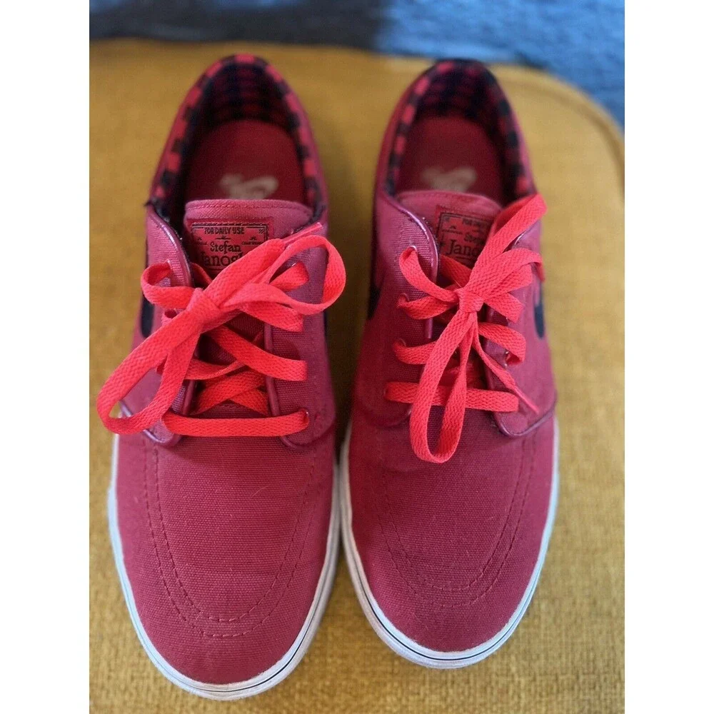 Nike SB Zoom Stefan Janoski Men's Size 9 Red Plaid Sneakers Shoes 615957-601